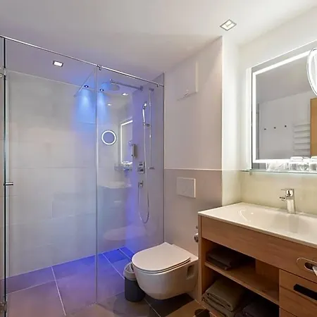 Mountain Luis Inkl Zell Am See-kaprun Sommerkarte Apartmanhotel 4*