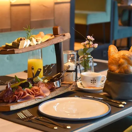 Mountain Luis 4* Kaprun