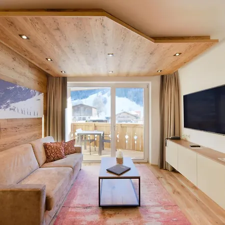 Mountain Luis Kaprun