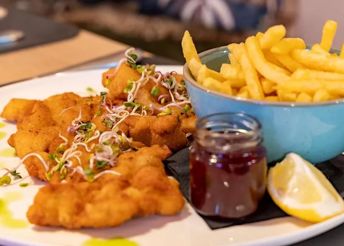 Mountain Luis アパートホテル カプルーン