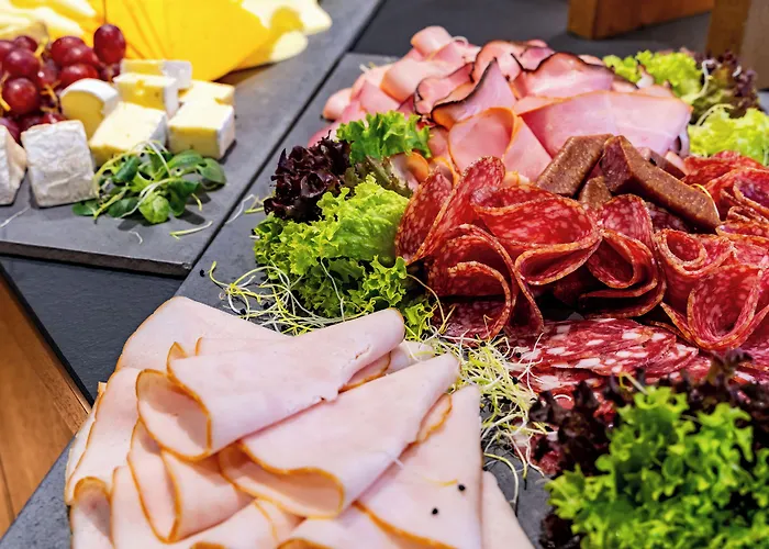 Mountain Luis Апарт-отель 4*