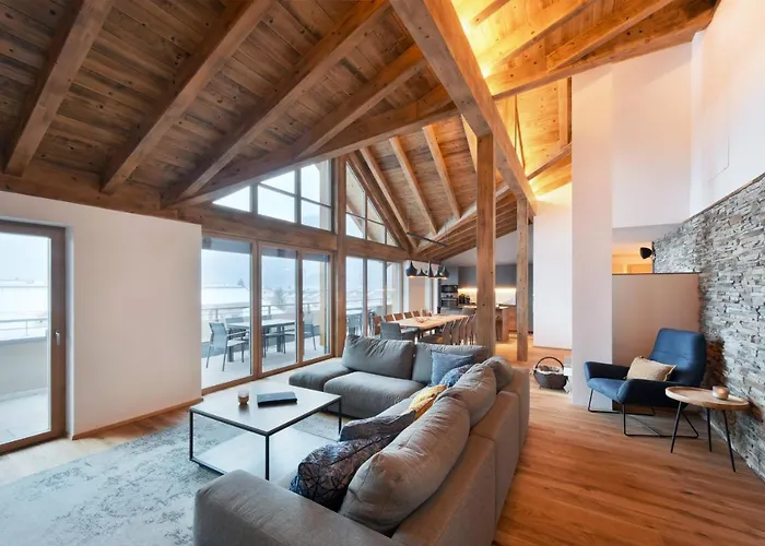 アパートホテル Mountain Luis カプルーン