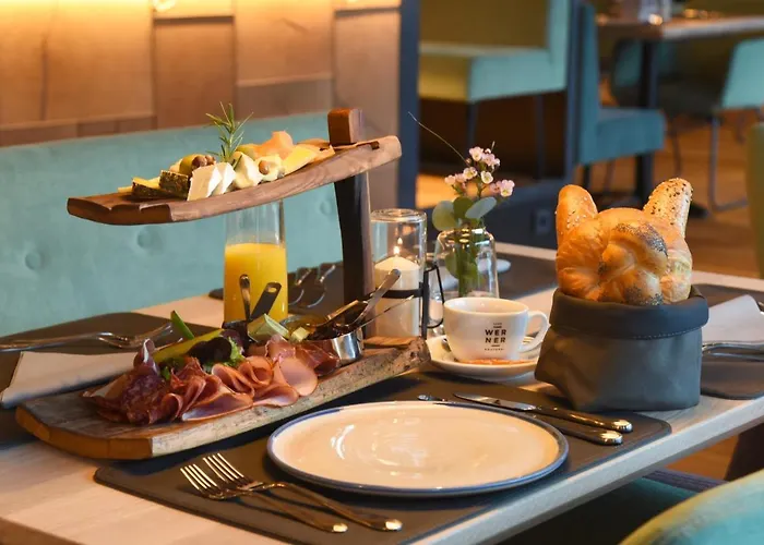 Mountain Luis 4* Капрун